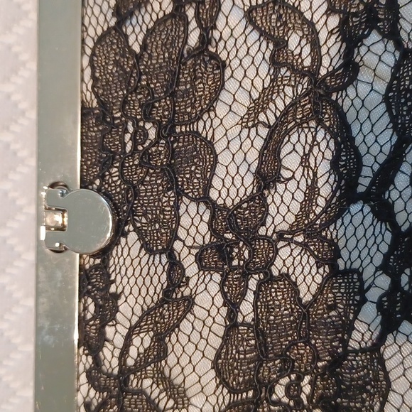 Black Lace & Silver clutch wallet with hinge closure 5796 - Picture 1 of 9
